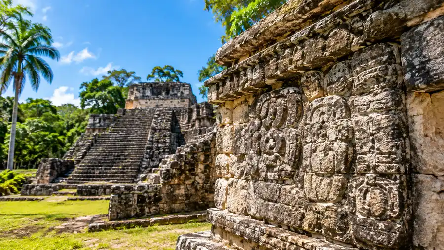 History and Architecture of the Chacchoben Ruins